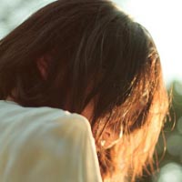 意境欧美头像:爱情像一首简单的歌_WWW.TQQA.COM