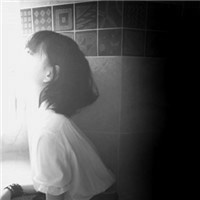 甜美可爱女生qq头像_WWW.TQQA.COM