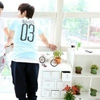 阿宝色情侣头像一对/一左一右_WWW.TQQA.COM