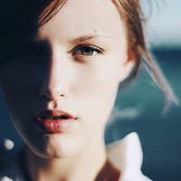 2016唯美欧美女生图片头像:暖色系_WWW.TQQA.COM