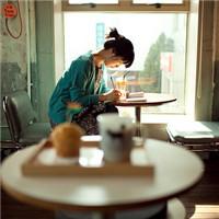 你给的爱不公平:森系意境超美女生头像:静静的躺_WWW.TQQA.COM