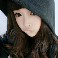 1左1右浪漫情侣QQ头像_WWW.TQQA.COM