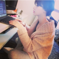 可爱清新女生qq头像:彼此默契_WWW.TQQA.COM