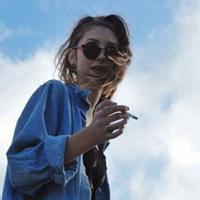 欧美头像女生遮面_WWW.TQQA.COM