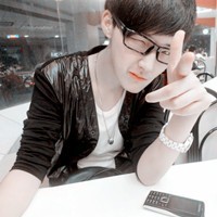 爱上悲伤:非主流超拽男生头像:寂寞无所谓_WWW.TQQA.COM