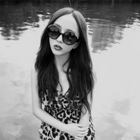 美女图片黑白头像_WWW.TQQA.COM