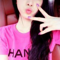 抱着猫咪的女生头像:可爱妹子万人疼_WWW.TQQA.COM