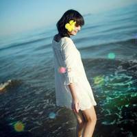 唯美清新女生侧面头像:多少爱不能重来_WWW.TQQA.COM