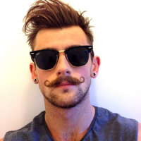 高清欧美男头像,明明爱你爱的想靠近_WWW.TQQA.COM