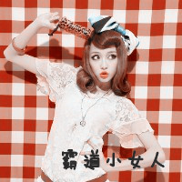 带幸福文字的情侣一对qq头像:幸福像花季_WWW.TQQA.COM