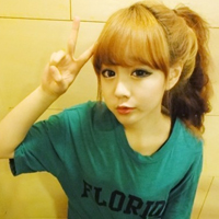 唯美小清新短发女生头像:回忆里寂寞模糊的小时_WWW.TQQA.COM