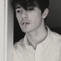 欧美头像男生伤感:@黑白贴吧精选_WWW.TQQA.COM