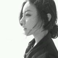 我的灰色世界谁懂:女生灰色头像颓废高清大图_WWW.TQQA.COM