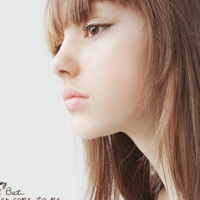 唯美长发女生头像:女生背影长发的优雅永远那么_WWW.TQQA.COM