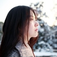 唯美女生头像大图不带字:不快乐也不悲伤_WWW.TQQA.COM