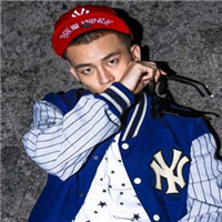 火星弟华晨宇帅气头像_WWW.TQQA.COM