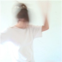 一左一右情侣头像_WWW.TQQA.COM