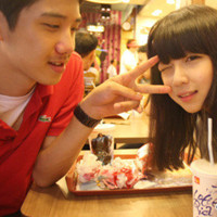 简单浪漫的情侣头像一男一女_WWW.TQQA.COM