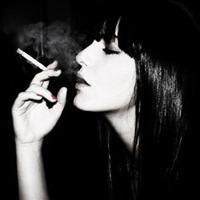 抽烟的女生头像:非主流你跟不上的潮流_WWW.TQQA.COM