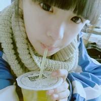 唯美女生卖萌头像:时光慢些在留给回忆一些时间_WWW.TQQA.COM