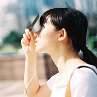 LOMO个性女生QQ头像_WWW.TQQA.COM