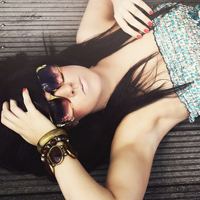 欧美帅气女头像:我的天空_WWW.TQQA.COM