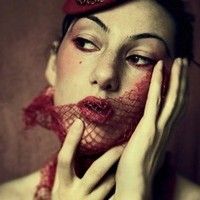 qq欧美女生头像意境_WWW.TQQA.COM