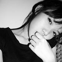 你曾是我全部:灰色控女生头像:流泪_WWW.TQQA.COM
