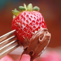 幸福的人是你:唯美清新静态头像:我是你的小太阳_WWW.TQQA.COM