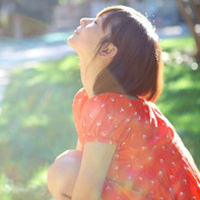 守着你的梦到永远:纯唯美情感qq头像女生_WWW.TQQA.COM