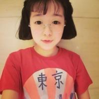 快乐开心的YY女生唯美头像:孤单恋人_WWW.TQQA.COM