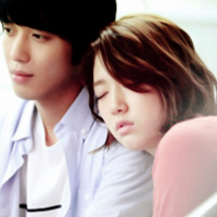 双人情侣头像一张全部:阳光爱上雨天_WWW.TQQA.COM