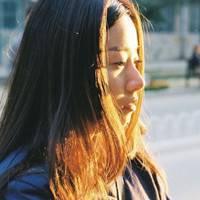 唯美清新女生侧面头像:多少爱不能重来_WWW.TQQA.COM
