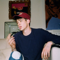 欧美唯美伤感女生头像:不配在说你爱我#_WWW.TQQA.COM