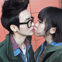 除了你什么都可以忘掉:情侣一对一张头像双人_WWW.TQQA.COM