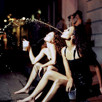 欧美姐妹头像:欧美不分开姐妹头像_WWW.TQQA.COM