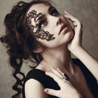 欧美女生头像复古风:爱了你瞎了眼_WWW.TQQA.COM