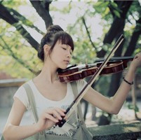 专属女生的意境头像唯美女生一个人_WWW.TQQA.COM