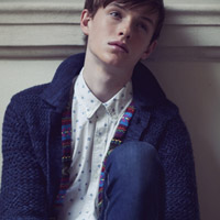 梦里的天堂i:欧美唯美意境男生头像_WWW.TQQA.COM