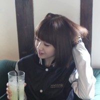 可爱女生阿宝色头像_WWW.TQQA.COM