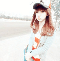 个性头像吧精选很拽时的尚女生QQ头像_WWW.TQQA.COM