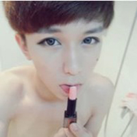 自搭情侣头像分开的一男一女:幸福就是我和你_WWW.TQQA.COM
