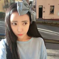 抱着猫咪的女生头像:可爱妹子万人疼_WWW.TQQA.COM