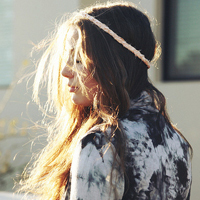 欧美头像女生女皇:精选淡然_WWW.TQQA.COM