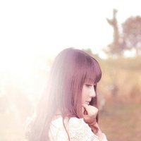 再回首:物是人非的心桑:干净精致的唯美伤感意境_WWW.TQQA.COM