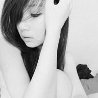伤感灰白女生头像:这次:换我等你_WWW.TQQA.COM