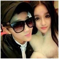 幸福情侣头像2个人一张图的:深蓝色的海洋_WWW.TQQA.COM