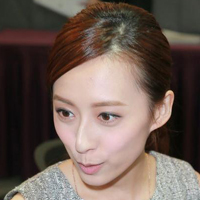 龚嘉欣比基尼QQ头像_WWW.TQQA.COM