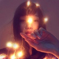 等待未来:满是伤感的唯美女头_WWW.TQQA.COM