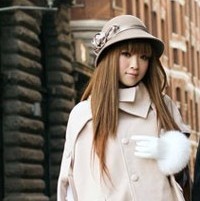 自拍再自裁情侣头像一对_WWW.TQQA.COM